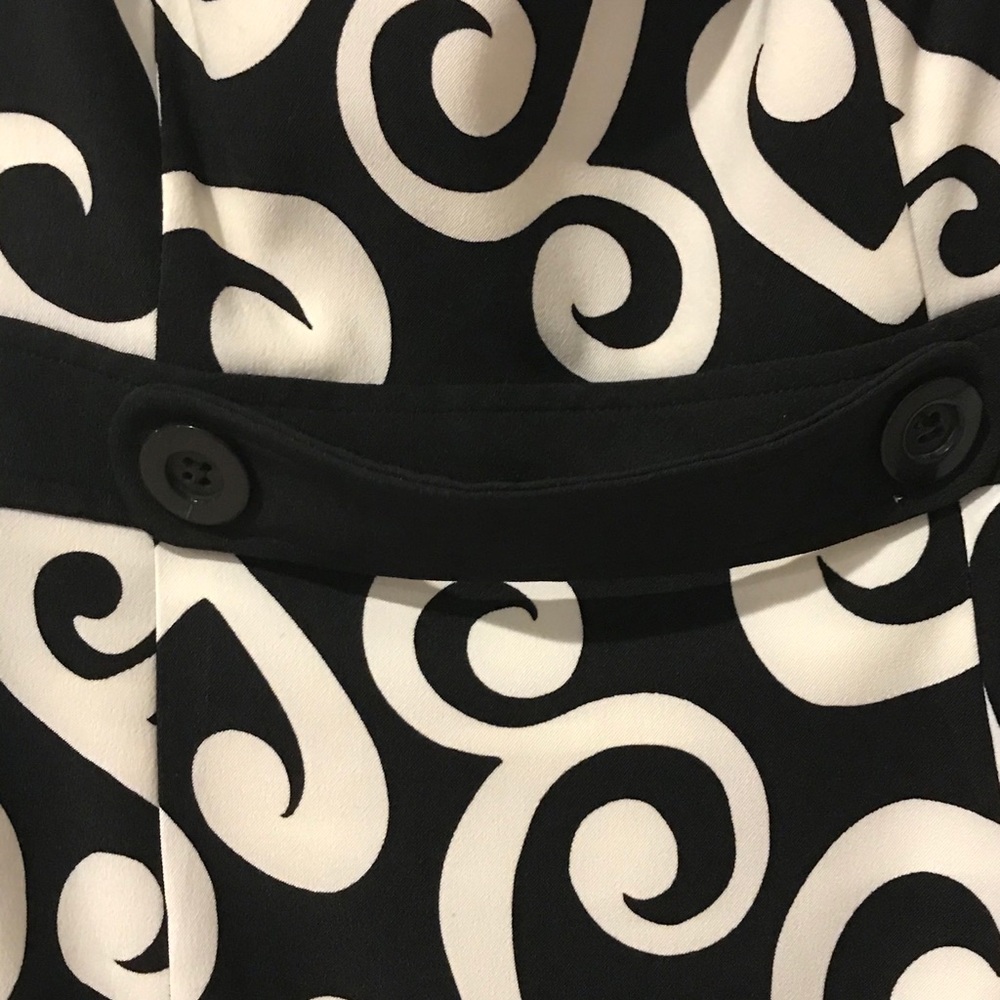 Sundress - Picture 3 of 5